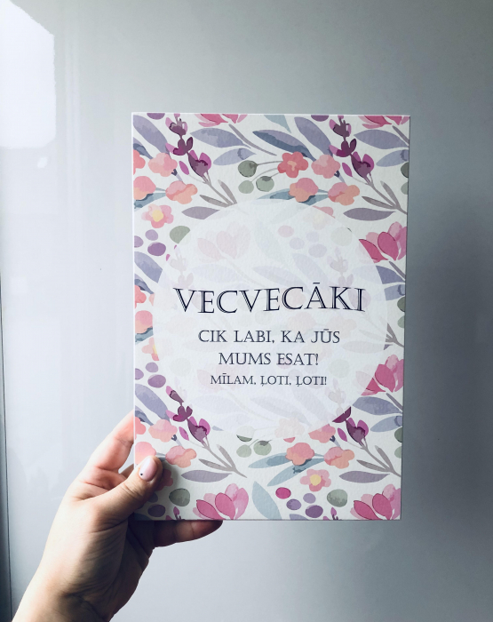 Koka dekors &quot;Vecvecākiem&quot; 